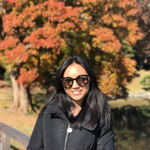 Meet your Posher, Vivian